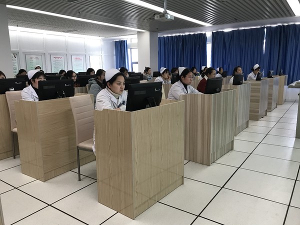 查房2.JPG