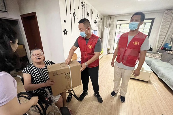 桃花镇.jpg