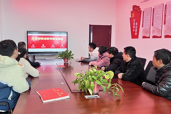 紫蓬镇罗坝村：“三把关 ”助力农村党员高质量发展
