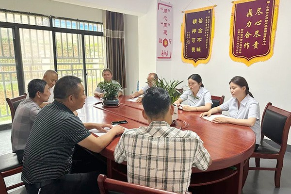 官亭镇：“三步走”打造群众生活“幸福力”