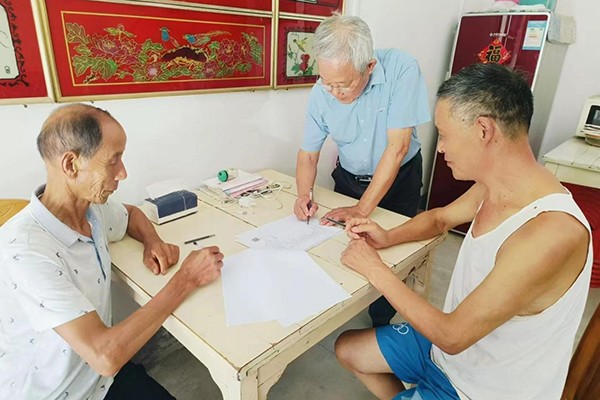 紫蓬镇: “小网格”撬动“大治理”64.jpg