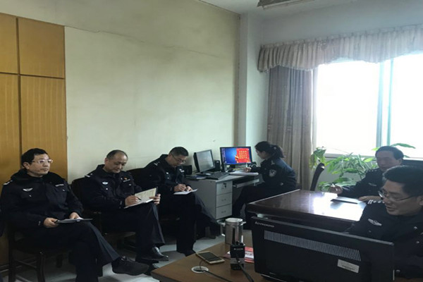 20180420140957630_ANu5Qmvb.jpg