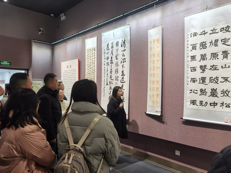 CtG0ZGP2xl6ATWyYAATpo6iIwbI663.jpg