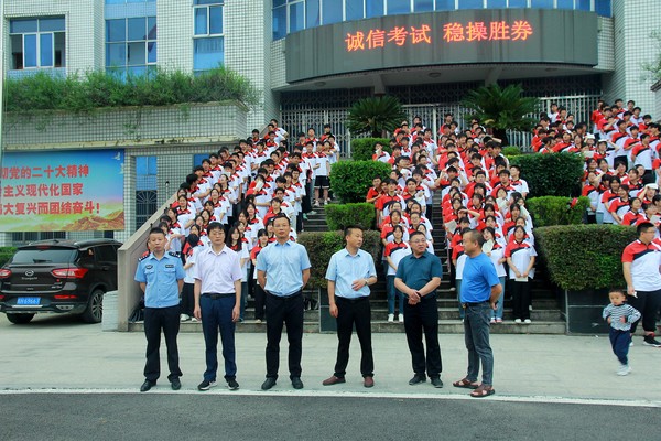 图片1.png