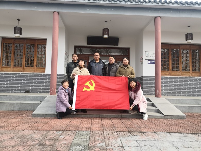 CtG0ZGWOcQaAAIlWAAW07xNTEDs445.jpg