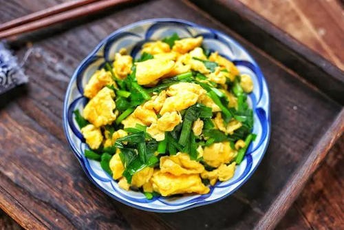 韭菜炒鸡蛋.jpg