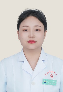 詹文娟.jpg