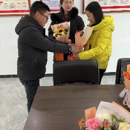 0d74a73fd067a96cafb4dd63082e20d.jpg