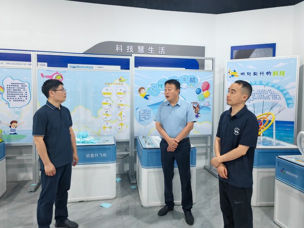 阜阳市科协来阜南县调研企业科协及科普阵地建设工作3.jpg
