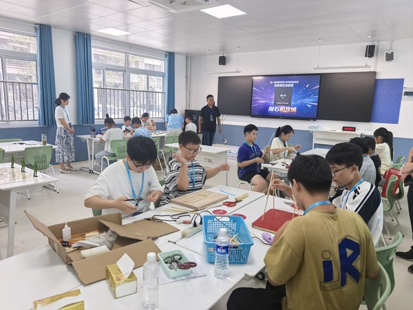 第二届阜阳市青少年科技运动会阜南赛区选拔赛3.jpg