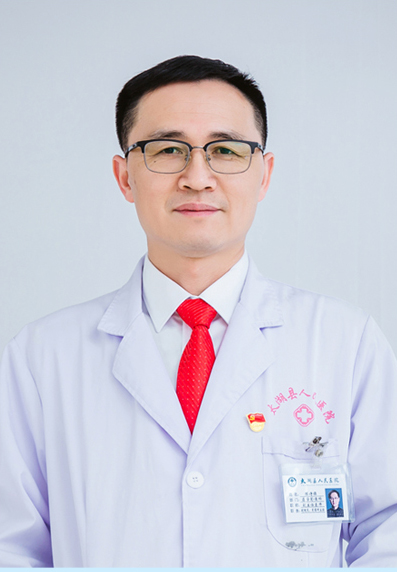 陈诗保  副院长，医学影像科主任，放射医学副主任医师