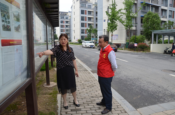 市委统战部开展主题党日暨联点共建志愿服务活动01