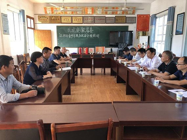 民建省委会社会与法制委员会来绩溪开展“保护好青少年视力健康”专题调研