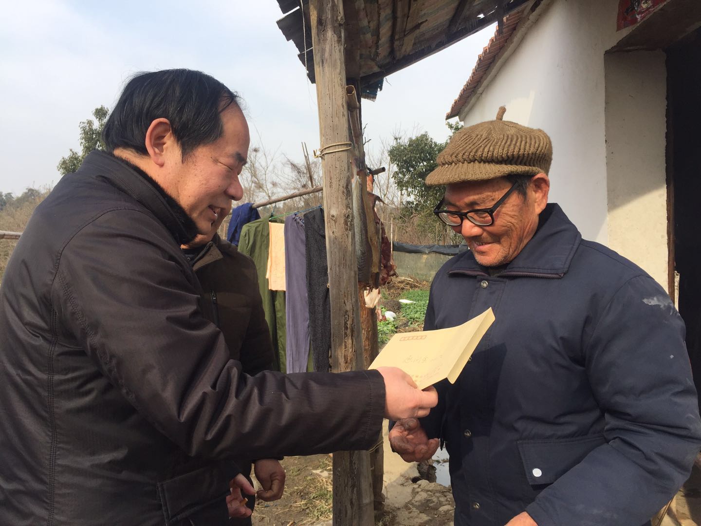 180211918465738133273