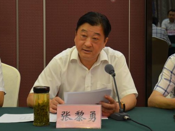 风雨同舟光彩同行04