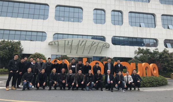 广德县工商联组织新生代企业家开展标杆企业游学活动1