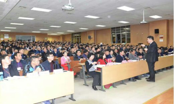 郎溪县工商联组织企业沙龙参加百年明德讲堂企业管理培训01