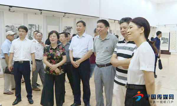 宁国市“不忘创业初心接力改革伟业”非公经济书画展开展02