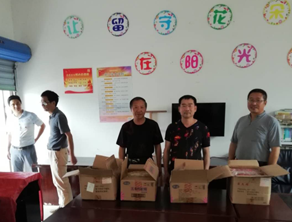 宣州区组织基层商会开展“六一”献爱心活动03