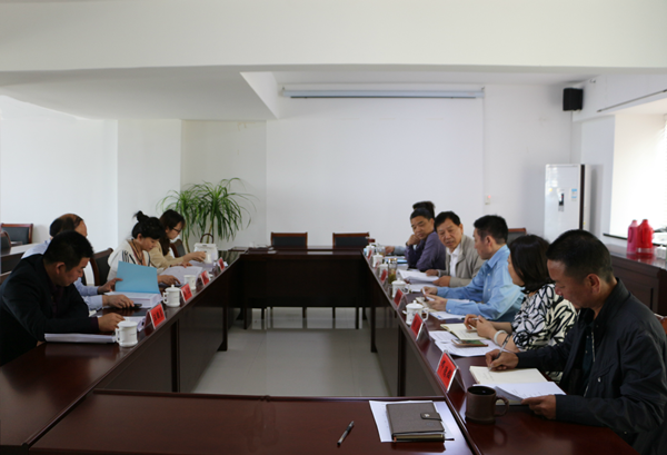 “五好”县级工商联互查组到广德检查