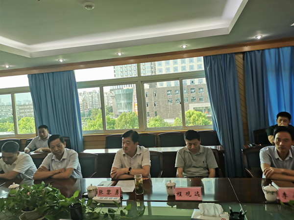 宣城市光彩事业促进会向宁国灾区捐款02