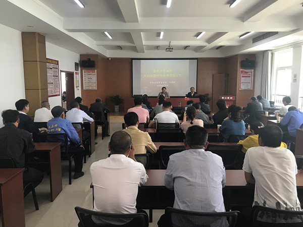 市委统战部牵头开展巷口桥村理论宣讲暨主题党日活动02