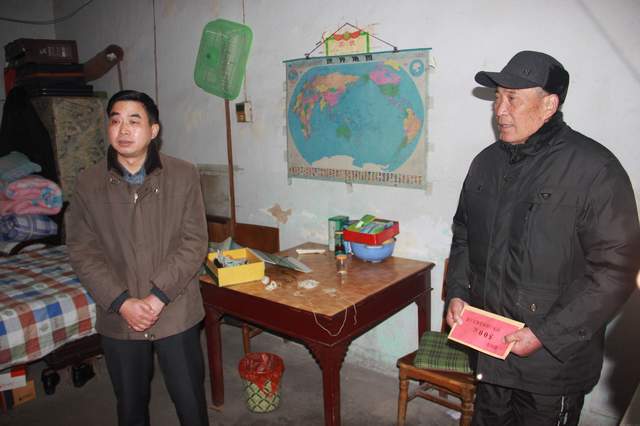 市委办（bàn）、市交通运输（shū）局领导慰（wèi）问我司困难党（dǎng）员