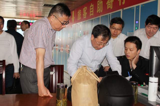 省运（yùn）管局局长晏少鹤莅（lì）临我司检查指导安全生产（chǎn）工作